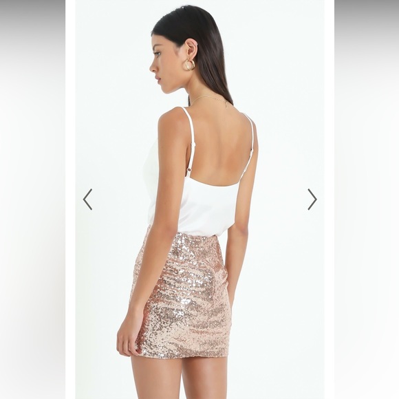 ITS FAIR GAME SKIRT IN ROSE GOLD SEQUIN - Picture 4 of 8